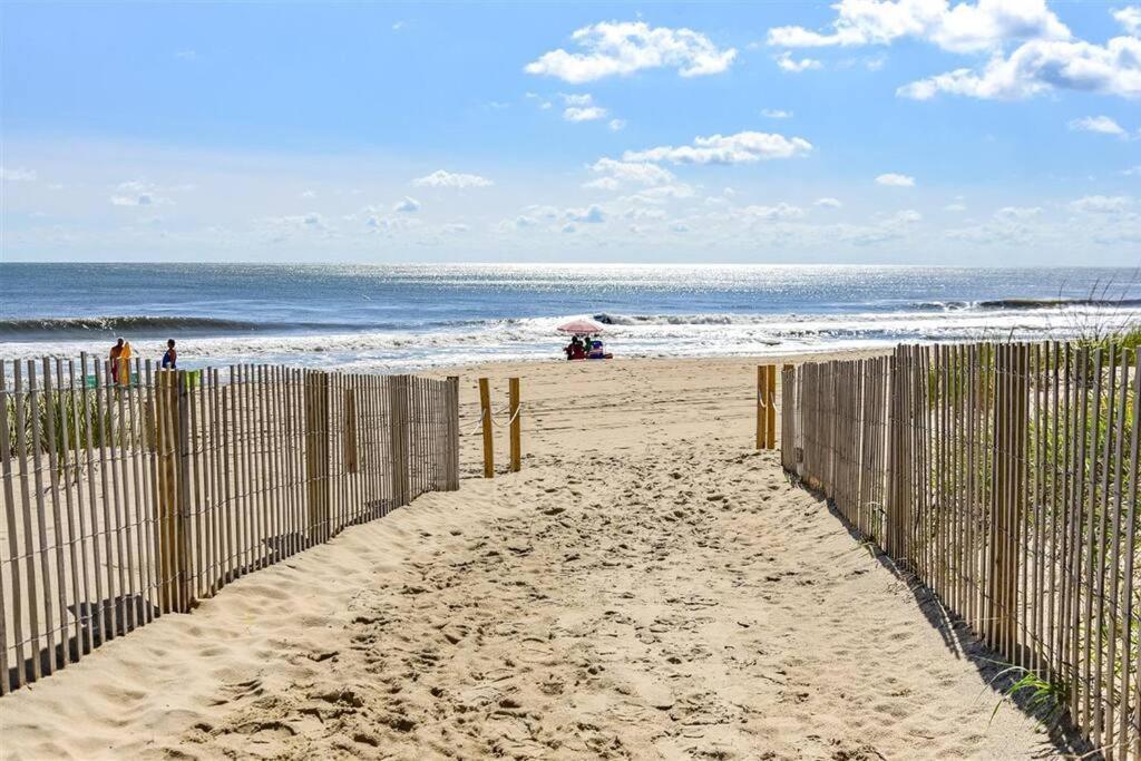 Ocean Front Sea Terrace 209 Heated Pool Villa Ocean City Exterior photo